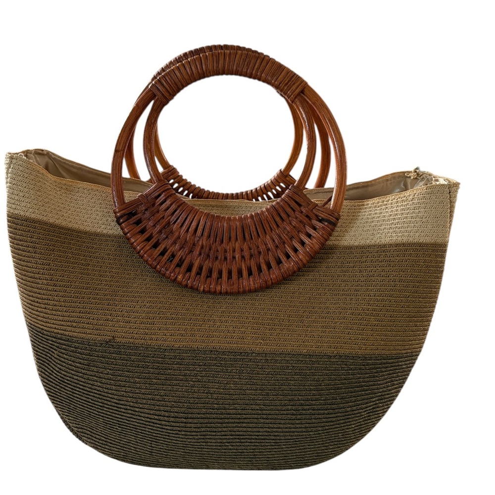 Elegant Tan and Brown Woven Handbag